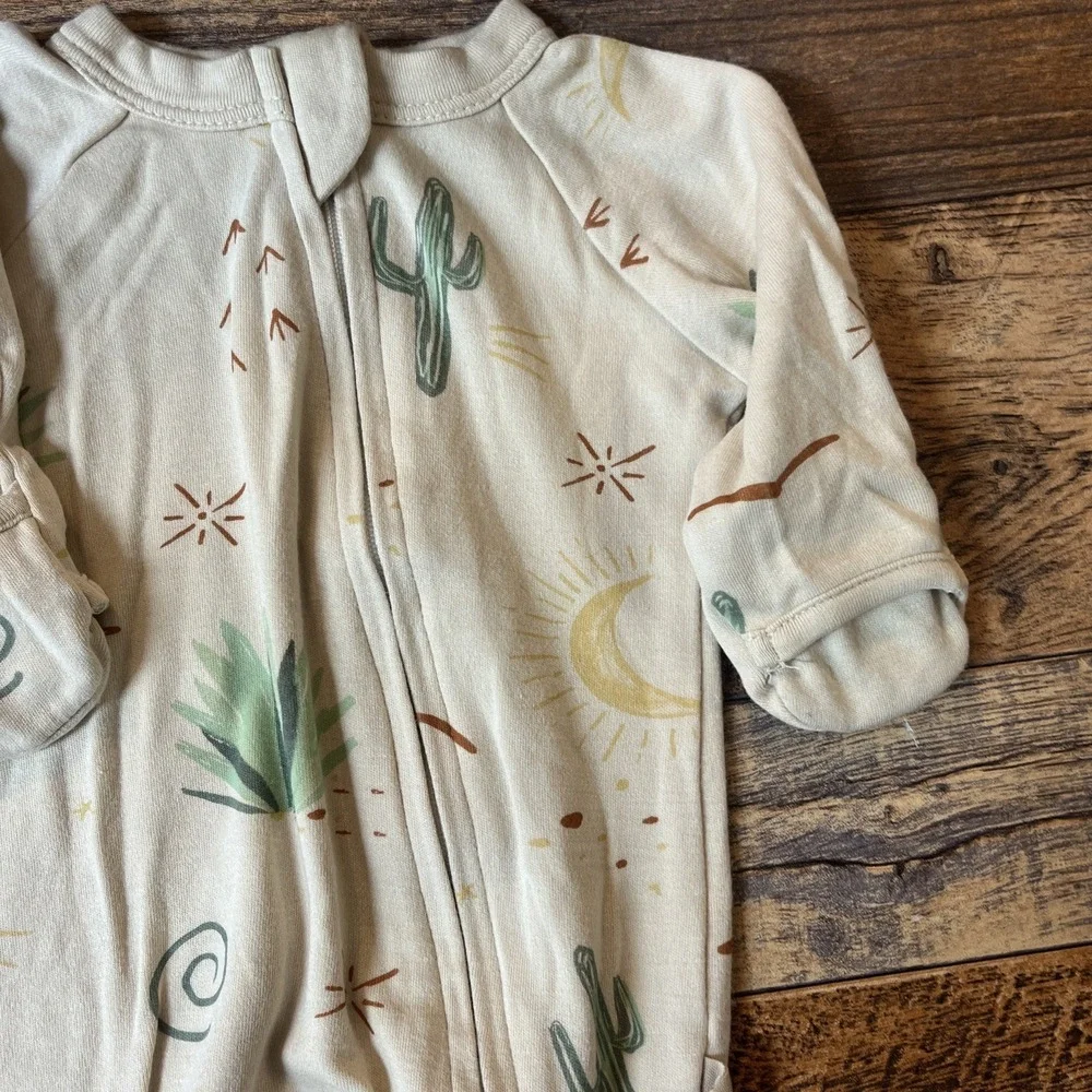 Goumi x Babylist Sleeper Unisex Baby Newborn Cactus Bamboo Organic Cotton